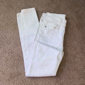 old navy white skinny jeans